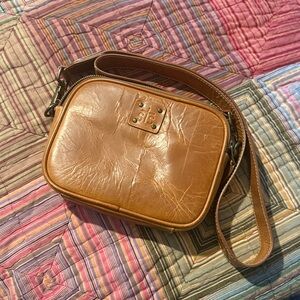 STS Ranchwear Baroness Basic Bliss Lucy Crossbody